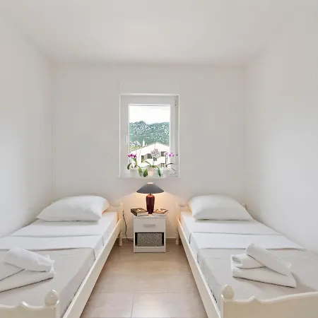 Elegant In Jasenice With Private Swimming Pool